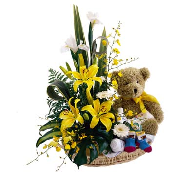 �ve�ler Dikmen anneler g�n� �i�ek yolla  sepet i�erisinde �i�ekler