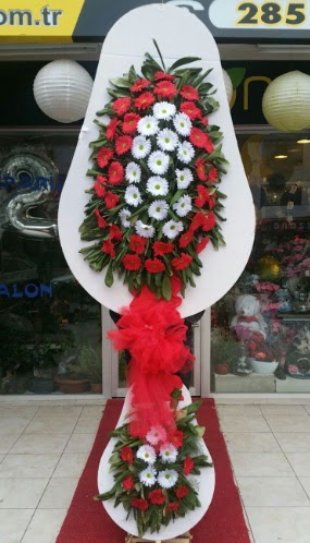 Yapay gerbera �i�eklerinden �ift katl� �i�ek Dikmen Ankara �i�ek g�nder uluslararas� �i�ek g�nderme 
