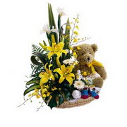 �ve�ler Dikmen anneler g�n� �i�ek yolla  sepet i�erisinde �i�ekler