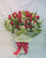�ve�ler Dikmen anneler g�n� �i�ek yolla  sevenlere �zel 11 adet g�l