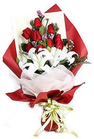 Dikmen Keklikp�nar� �i�ek online �i�ek sipari�i  9 adet g�l 2 adet kazablanka buketi