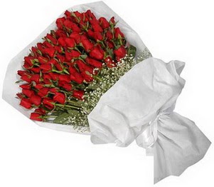 Dikmen Keklikp�nar� �i�ek sipari�i vermek  51 adet k�rm�z� g�l buket �i�e�i