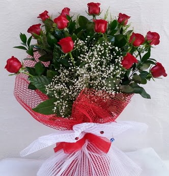 13 k�rm�z� g�lden k�z isteme s�z �i�e�i Dikmen Ankara �i�ek g�nder uluslararas� �i�ek g�nderme 