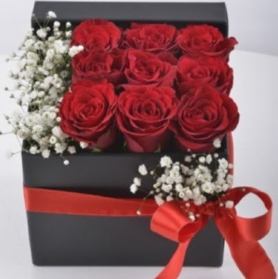 Kutu i�erisinde 9 adet k�rm�z� g�l Dikmen ankara �i�ek ma�azas� , �i�ek�i adresleri 
