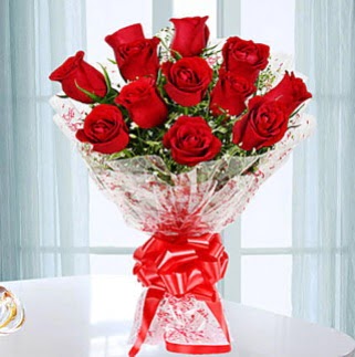 11 adet k�rm�z� g�lden g�rsel ��k buket Dikmen Akp�nar Ankara  hediye sevgilime hediye �i�ek 
